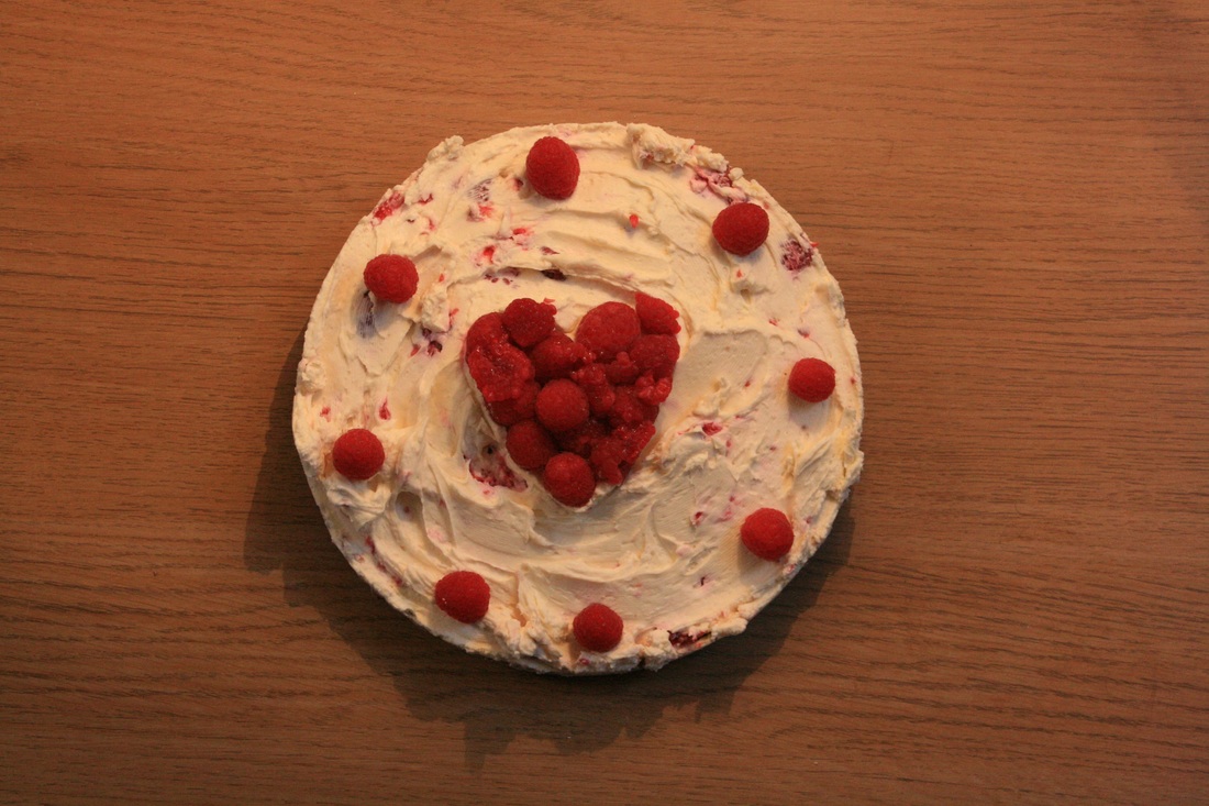 White Chocolate and Raspberry No Cook Cheesecake - Valentine's Day Special