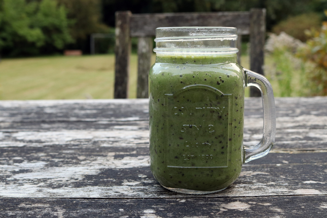How to make a green smoothie that doesn't taste like grass